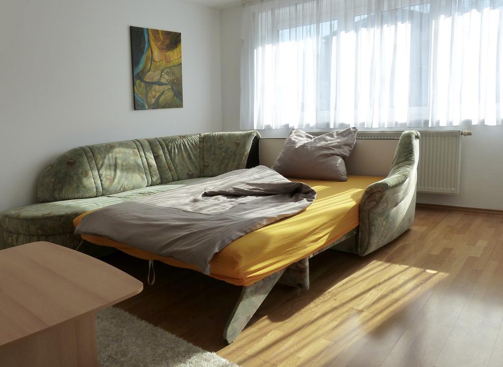 Ferienwohnung Kern Bodensdorf Rum bild
