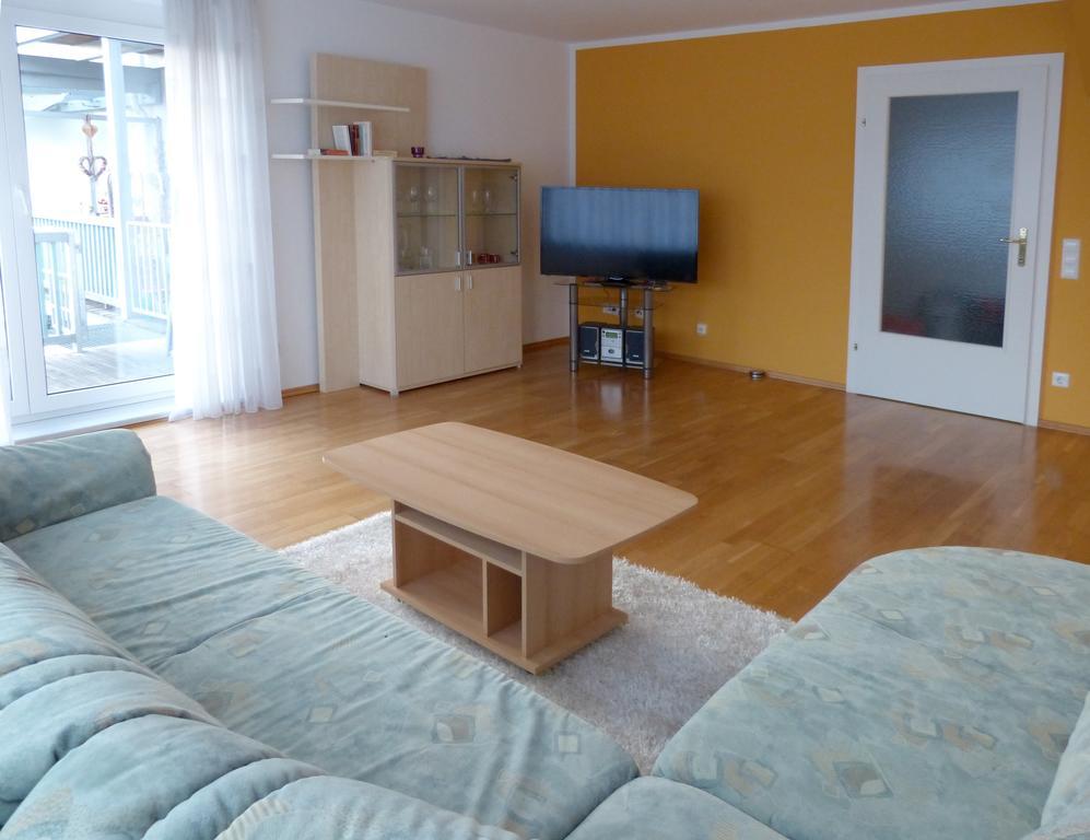 Ferienwohnung Kern Bodensdorf Rum bild